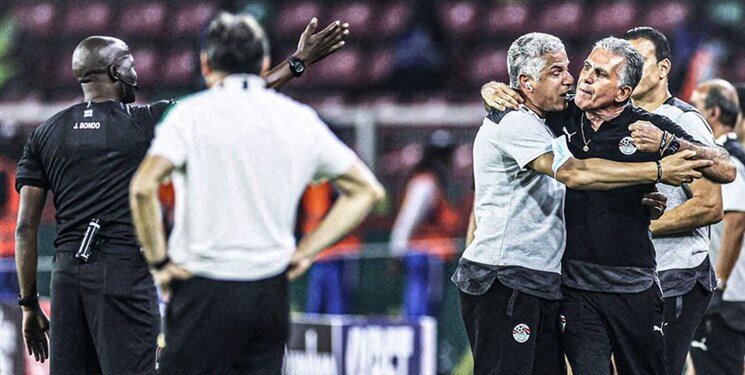 عکس | صعود مصر به فینال در شب حمله کی روش به داور | سرمربی پرتغالی محروم شد