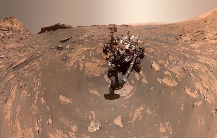 تصویر | چند روز از زمستان مریخی باقی مانده است؟ | جدیدترین سلفی کنجکاوی در سیاره سرخ