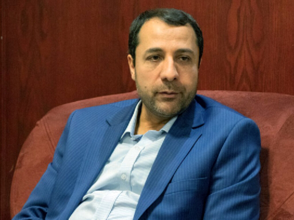 علی صالح آبادی - رئیس کل بانک مرکزی