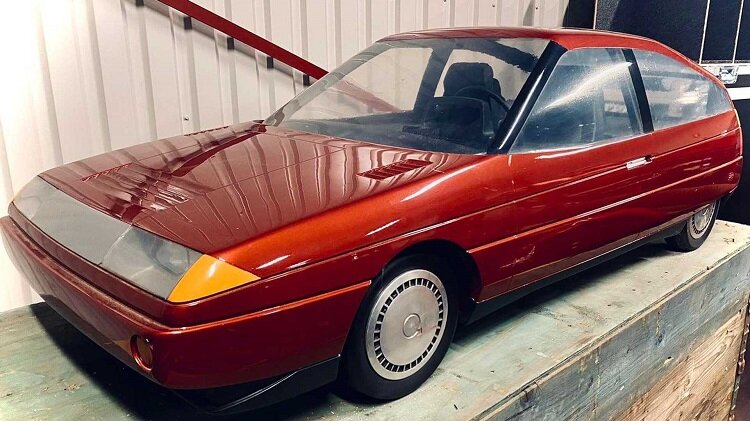 تصاویر | چقدر خوب که این ولوو تولید نشد! | خودرویی جلوتر از زمان خود