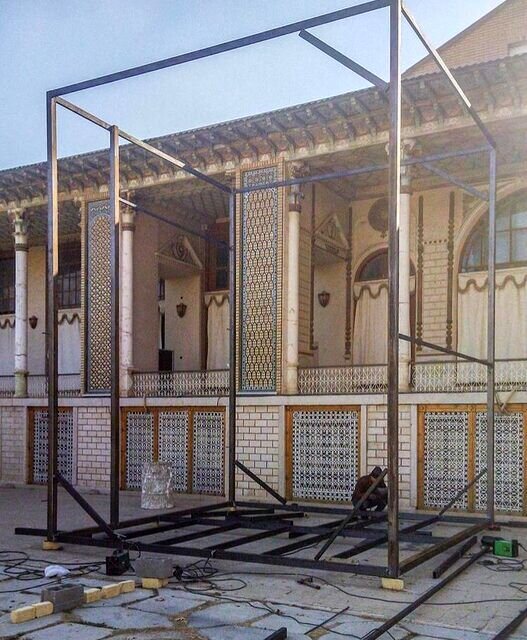 ببینید | پاسخ نرگس آبیار به انتقادات دکور سریالش در «عفیفآباد»