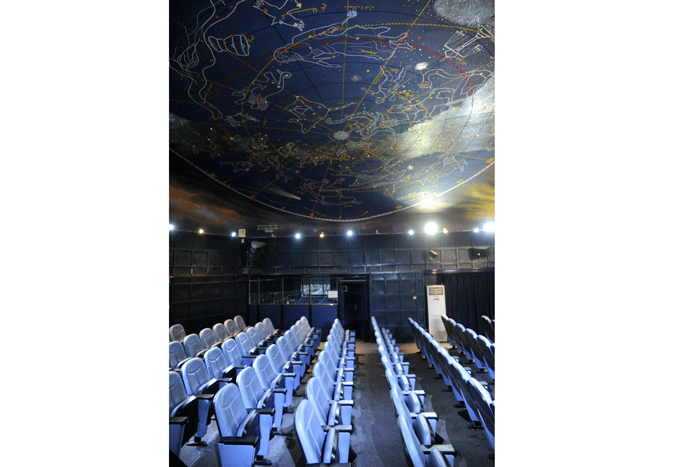 رصدخانه مجهز به تلسکوپهای مدرن در دزاشیب | گاهی به آسمان نگاه کن!