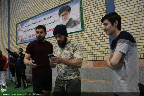 مسابقات طناب کشی طلاب تصاویر| مسابقات آمادگی جسمانی و طنابکشی طلاب