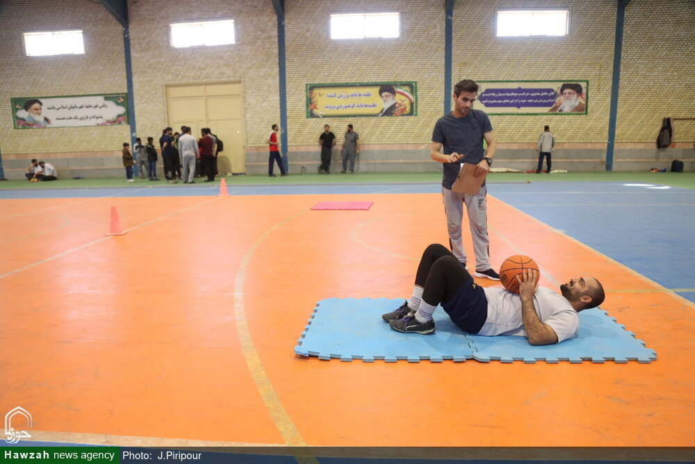 ببینید | مسابقات طنابکشی طلاب