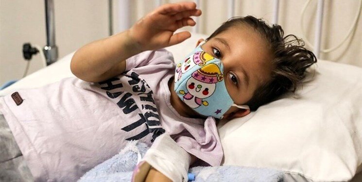 ۱۰ نشانه اُمیکرون در کودکان را بشناسید | درگیری ریه هم ممکن است اتفاق بیفتد اُمیکرون در کودکان