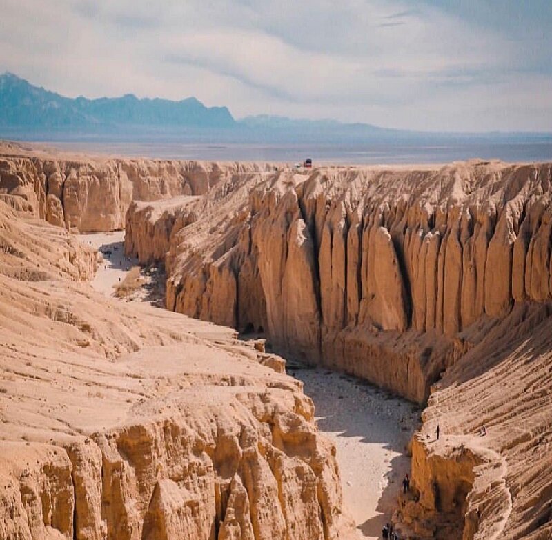 تصاویر تنها آبشار نمکی جهان در ایران | اینجا بهشتی در برهوت است! | بازدید از تخت عروس در دل کویر |حمام مرتضی علی کجاست؟