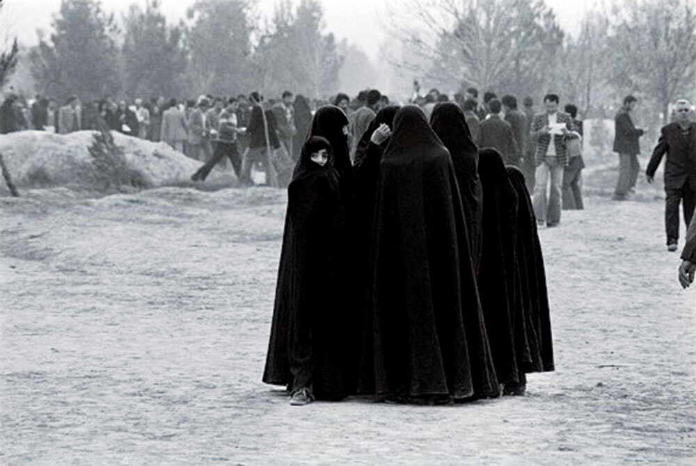 راوی روزهای سیاه و سفید