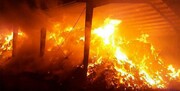 ببینید | آتش سوزی گسترده در بازار تهران | هنوز از میزان خسارت آتش در بازار کفاشان خبری نیست
