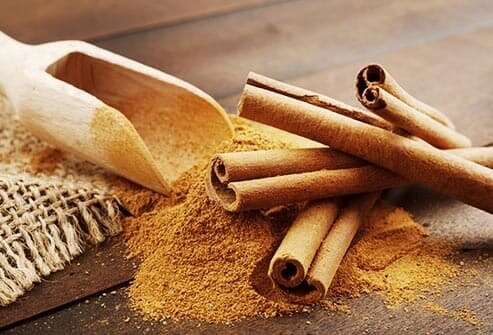 خواص شگفتانگیز دارچین ؛ ادویهای مفید برای کبد چرب و دیابت