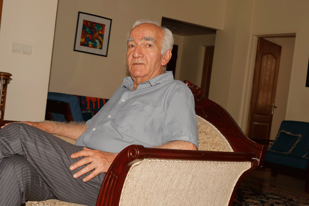 بنفشهخواه | از پدر بودن سیر نمیشوم | بچهها کادو نمیدهند؛ منتظرند کادو بگیرند! | بیژن از بچگی به بازیگری علاقه داشت