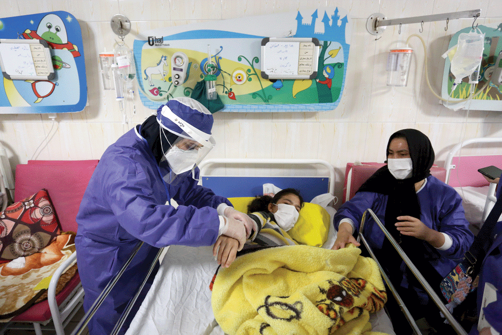 بچه بـیمارمان را کجا ببریم؟ | با حقوق کارگری از عهده هزینههای میلیونی درمان برنمیایم