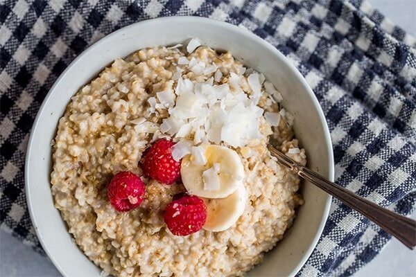 صبحانه چی بخوریم؟ | ۱۰ صبحانه خوشمزه برای کاهش وزن و تناسب اندام