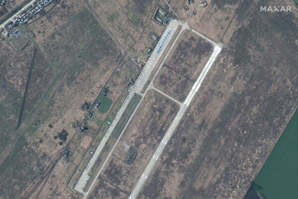 تصاویر | آرایش جنگی روسیه در مرز اوکراین؛ استقرار جنگندههای تهاجمی جدید