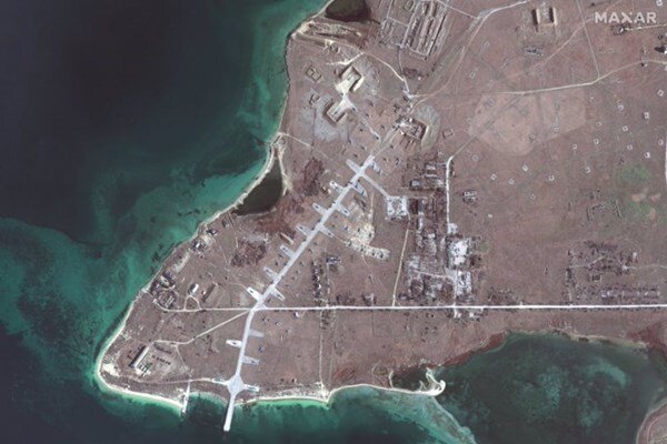 تصاویر | آرایش جنگی روسیه در مرز اوکراین؛ استقرار جنگندههای تهاجمی جدید