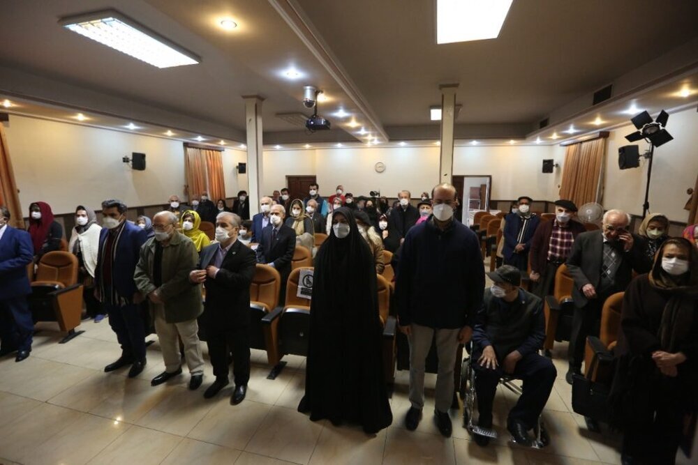 تصاویر | جشن تولد هنرمندان در باغ زیبا