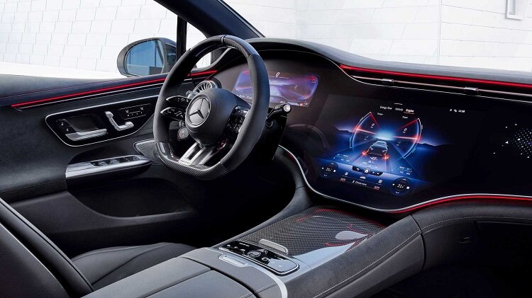 تصاویر | همان هیولای غرّان مرسدس که کمی ساکتتر شده است