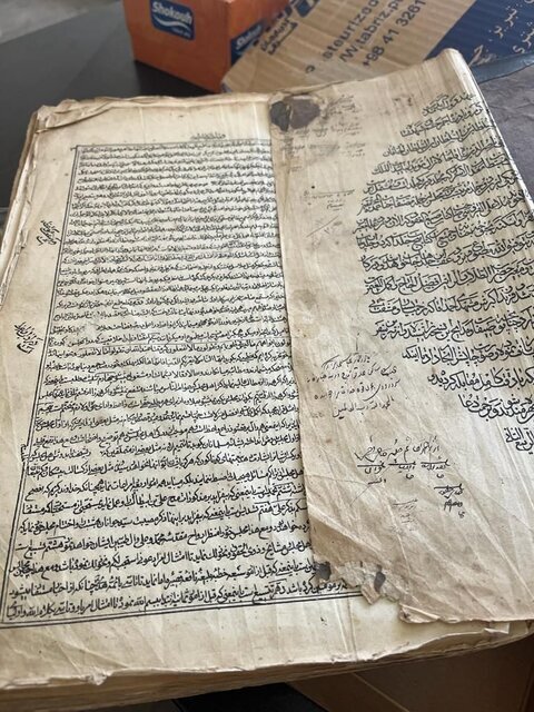 تصاویر | کشف عتیقه های ۳ هزار ساله در کامیون حمل اثاثیه منزل