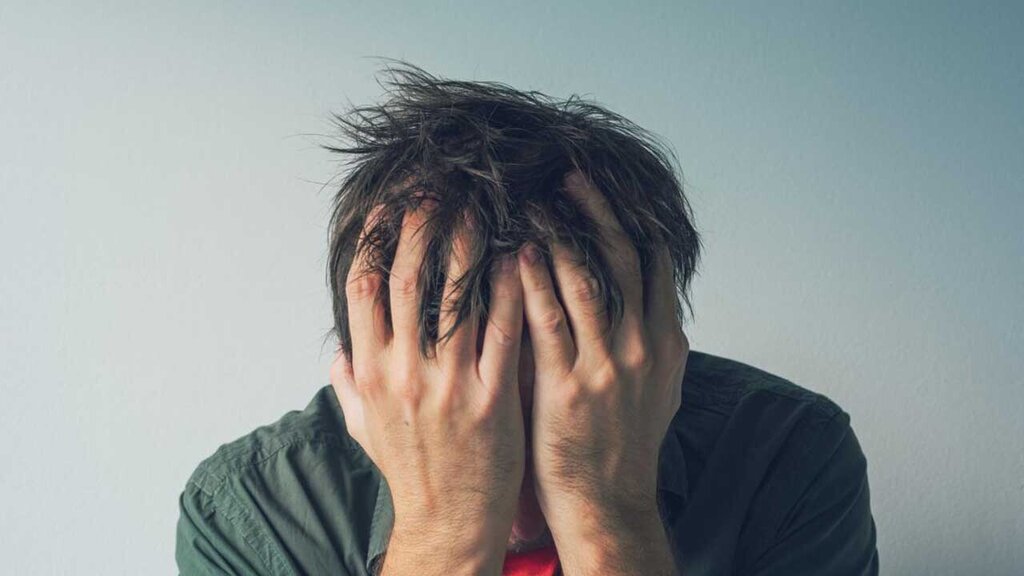 انواع فوبیا و درمان آن ؛ این ترس را جدی بگیرید! | شایعترین و ناتوان کنندهترین نشانه فوبیا را بشناسید