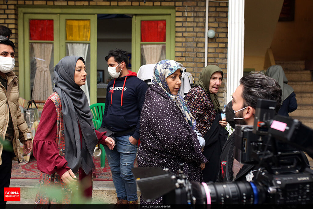 برنده ۳ سیمرغ بلورین جشنواره فجر، موسیقی یک سریال کمدی را میسازد