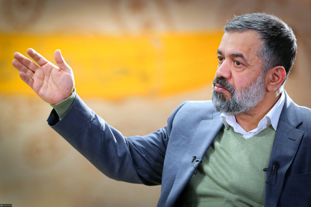 خلاصه جهاد این است که دشمن را هدف بگیریم | آتشبهاختیار این طوری نیست که هر جا را دوست داری بزنی | خاطرات محمود کریمی از حضور سردار سلیمانی در هیات