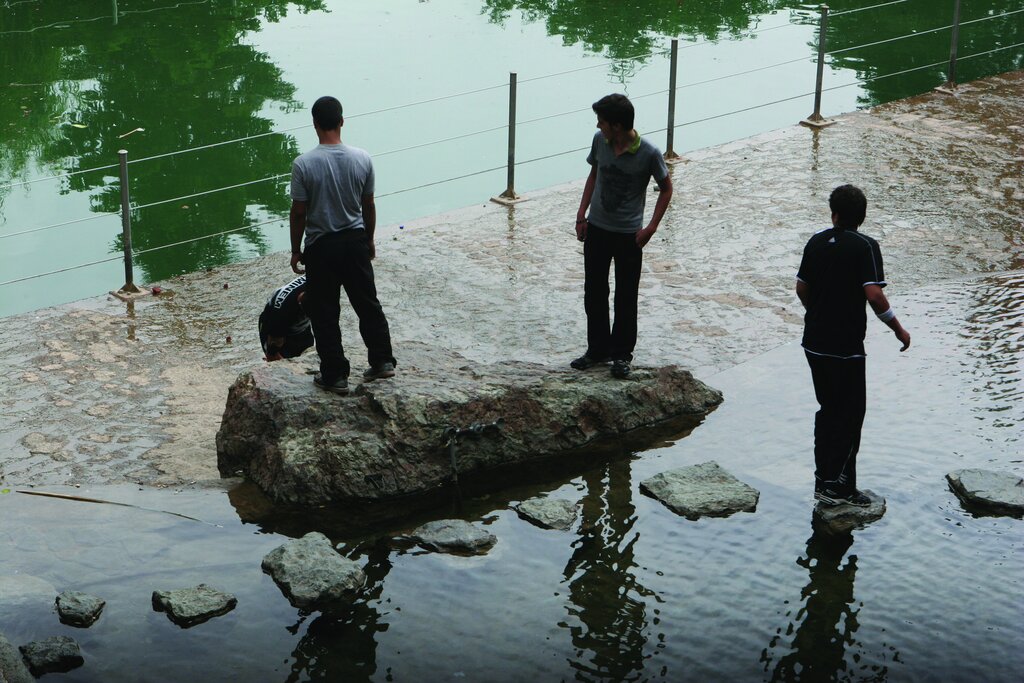 تصاویر | جمشید دولو کدام باغ را به فرح پهلوی هدیه داد؟ | این بوستان به سبک باغهای ایرانی و انگلیسی ساخته شده است