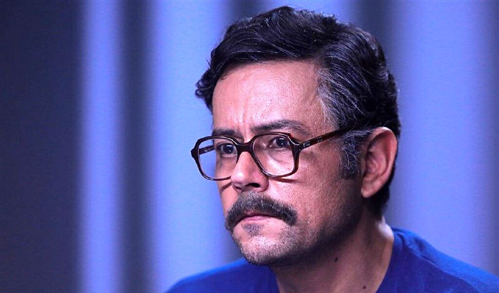 توضیح آقای بازیگر درباره اخمو بودنش