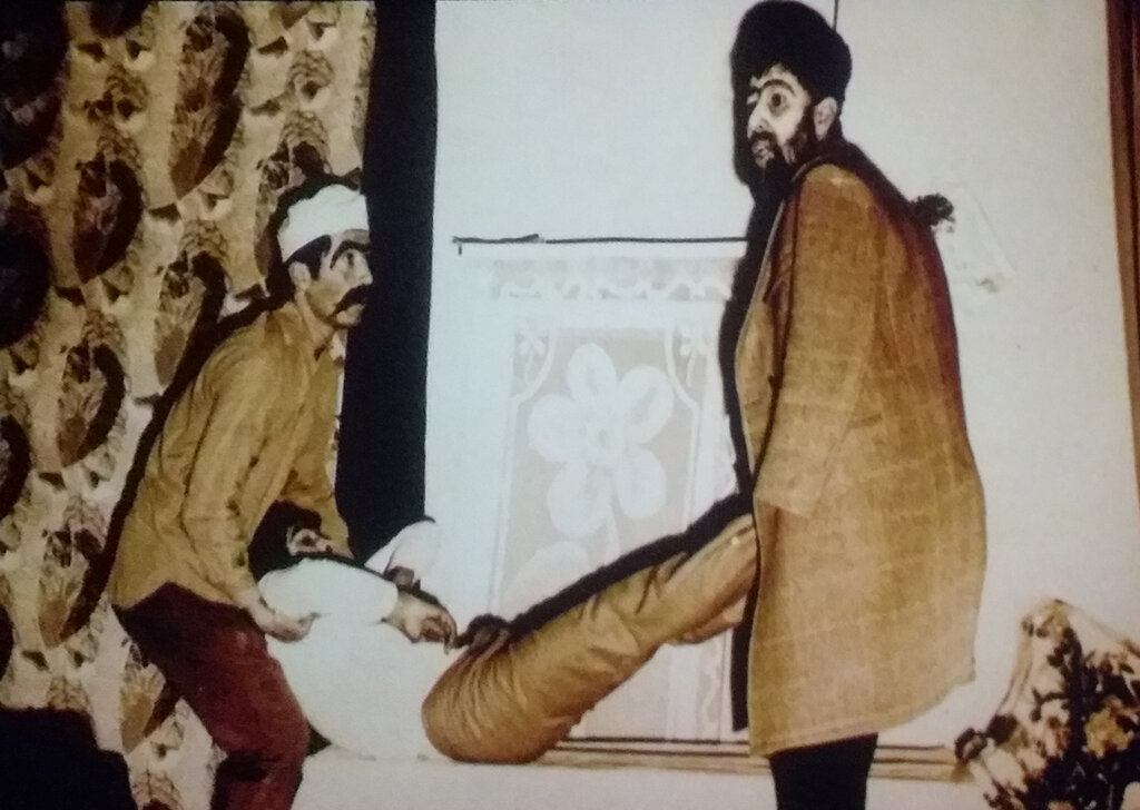 جواد انصافی : هدیه عروسیام یک گالن بنزین بود | تصاویر دیده نشده از عبدلی