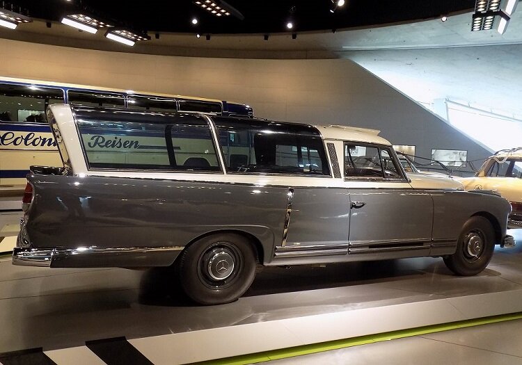 تصاویر | روش منحصر به فرد بنز برای آزمایش فنی خودورها در دهه ۱۹۶۰