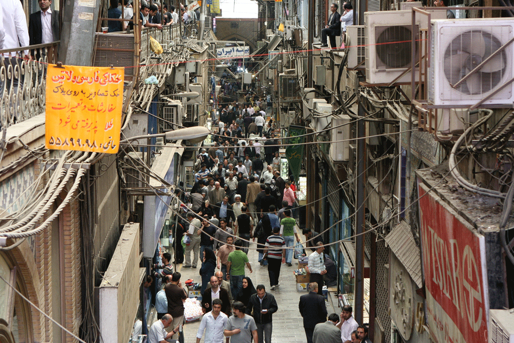 بازار در محاصره بمبهای فعال | مقصر آتشسوزیهای قطب اقتصادی پایتخت کیست؟