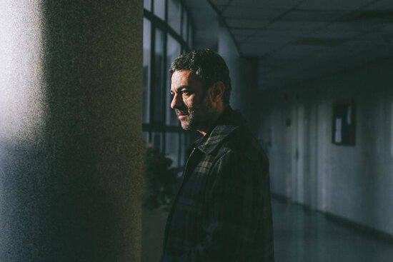 تصاویر | ماجرای زنی که با قاتل شوهرش همخانه شد