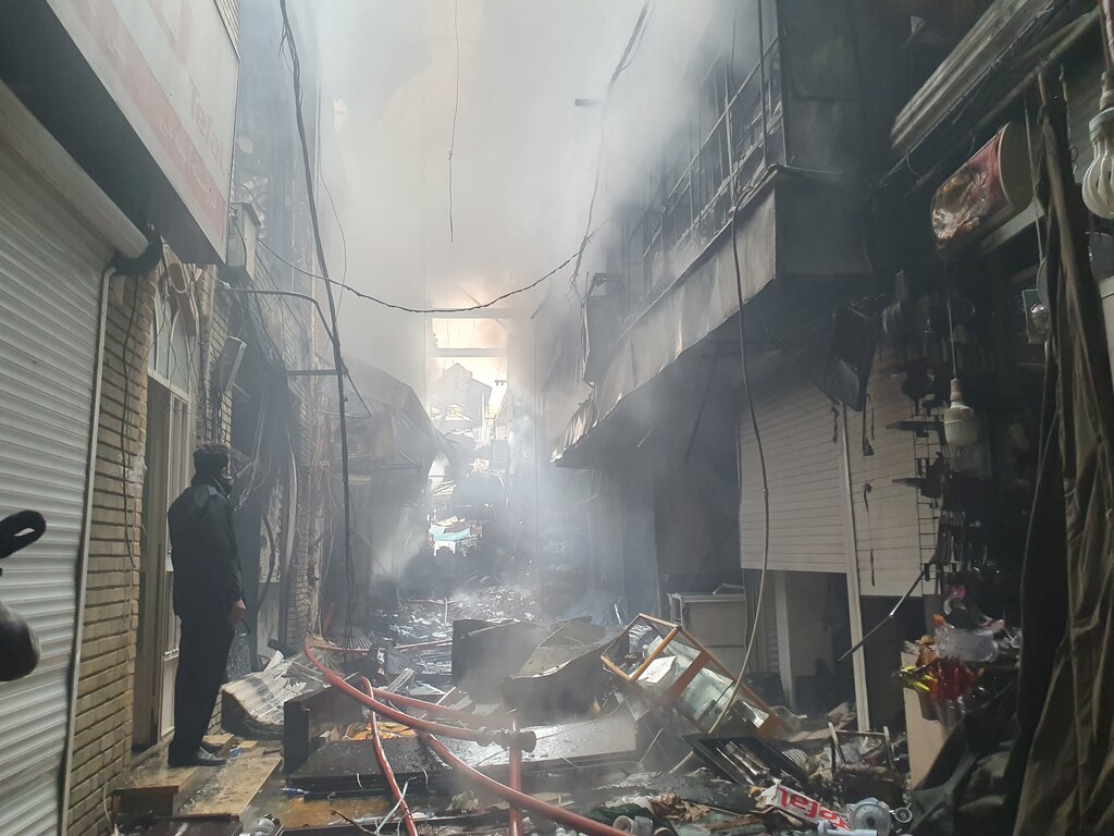 بازار در محاصره بمب‌های فعال | مقصر آتش‌سوزی‌های قطب اقتصادی پایتخت کیست؟
