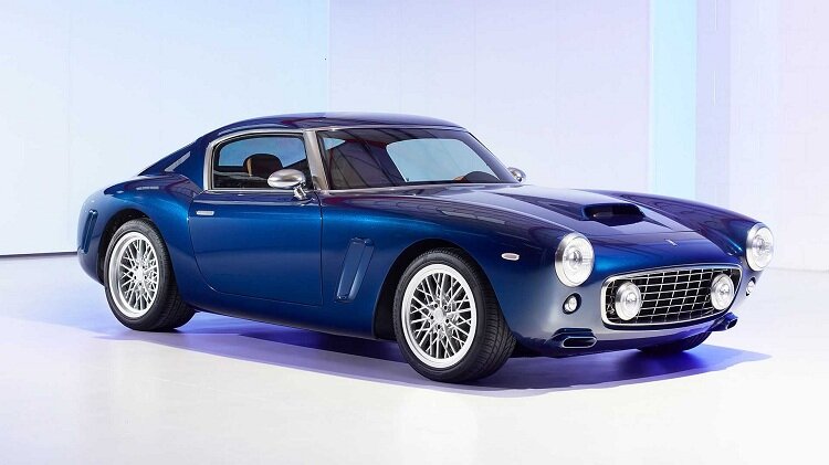 تصاویر | ۴۷ میلیارد تومان برای کپی یک فراری | رویای بازگشت به دهههای ۱۹۵۰ و ۱۹۶۰