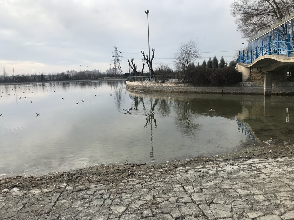 گردشگری | بوستانی با کوشک معروف امیرسلیمانی