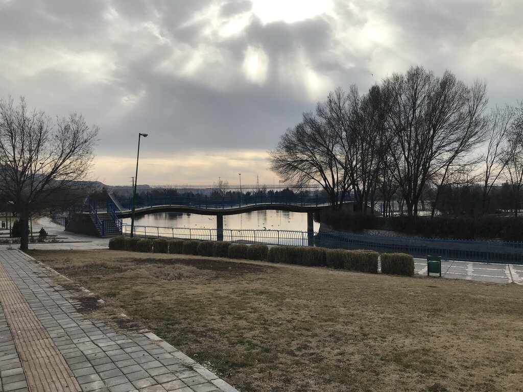 گردشگری | بوستانی با کوشک معروف امیرسلیمانی