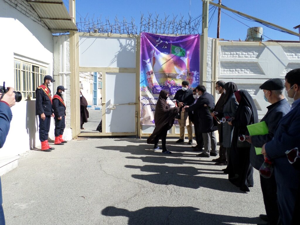 پویش «مادران زندانی» ادامه دارد | ۳۰ مادر زندانی نوروز به خانه برمی‌گردند 