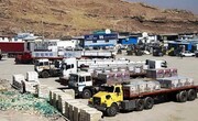 ماجرای اعتصاب رانندگان کامیون های عراقی در مرز چذابه  | اختلال در بارگیری کالاهای صادراتی