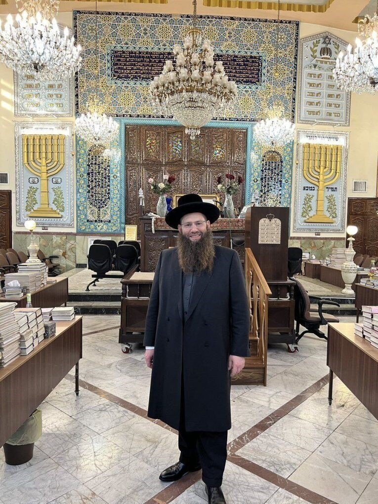 تصاویر سفر خاخام پرحاشیه اسرائیلی به ایران | خاخام صهیونیست چطور توانست وارد ایران شود؟