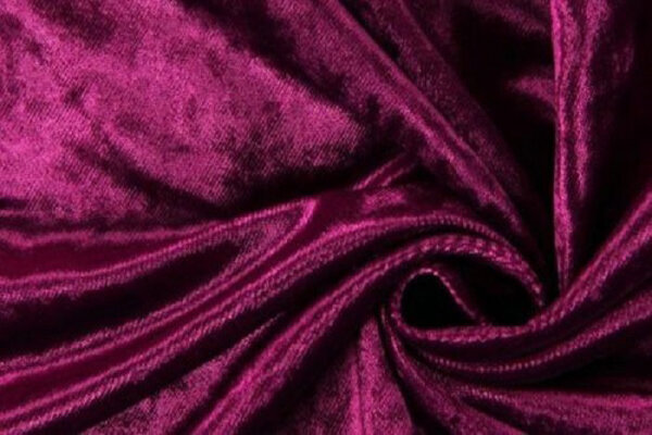 شیوه درست شستن لباسهای مخمل