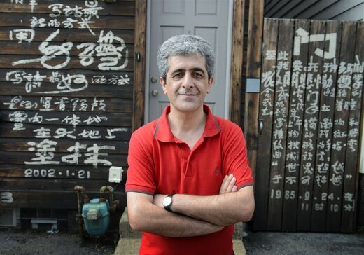 نویسنده ای که محکوم به نوآوری بود | یادعلی نه دروغ میگوید و نه تقلب میکند و به معنای درست کلمه داستان مینویسد