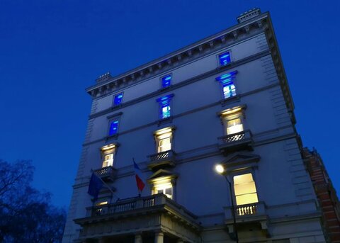 French Embassy, London, ساختمان سفارت فرانسه در لندن