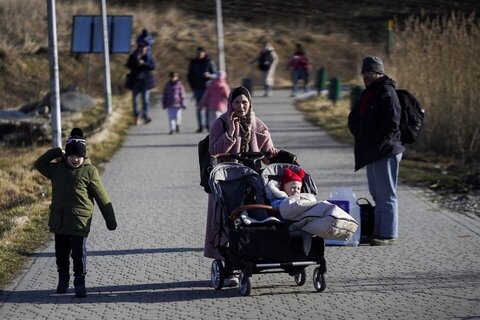 هجوم شهروندان اوکراین به گذرگاه مرزی لهستان