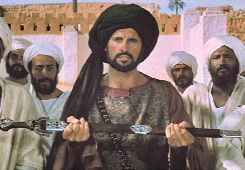دیالوگ «محمد از قلب‌ها وارد می‌شود» را دوست دارم | «مصطفی عقاد» ۲بار دوبله فارسی فیلم را تماشا کرد
