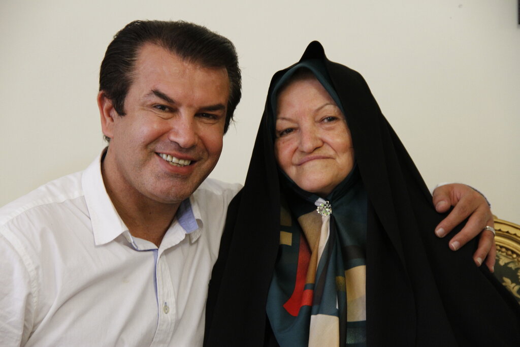 «حمید استیلی» بچه چهارصد دستگاه، مدیر تیم ملی کشور | شیرین ترین لحظه زندگی بوسه رهبر بر پیشانی ام است