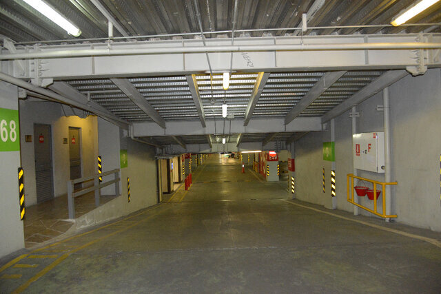 روزشمار تخریب پل عابر پالادیوم آغاز شد | شهردار منطقه یک: شهر را به مدار نظم برمیگردانیم