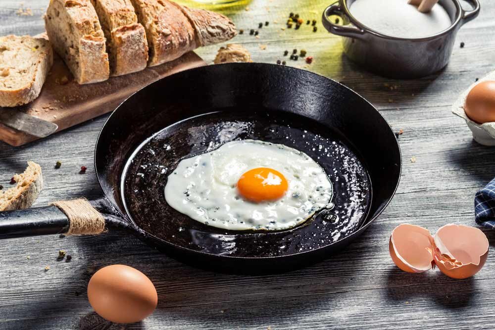 fried egg - نیمرو - تخم مرغ - صبحانه