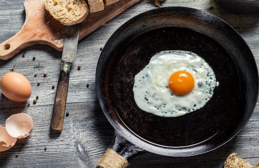 fried egg - نیمرو - تخم مرغ - صبحانه