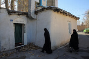مسجد خشتی ۳۰۰ ساله در محله گل‌های پونه‌ها | ورود آقایان ممنوع !