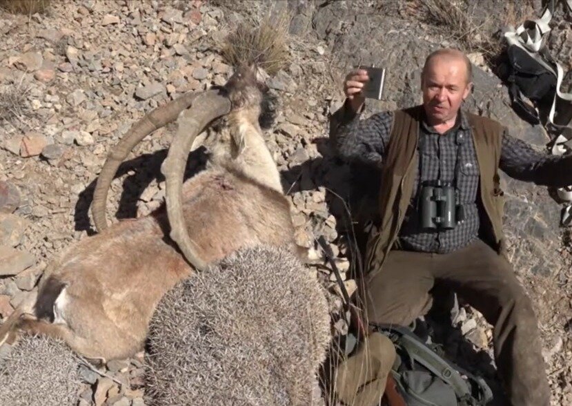 تصاویر | این هم سند حضور شکارچیان آمریکایی و اروپایی در ایران | قرقگاههای شکار با ۳۰ هزار دلار به شکارچیان خارجی فروخته میشوند