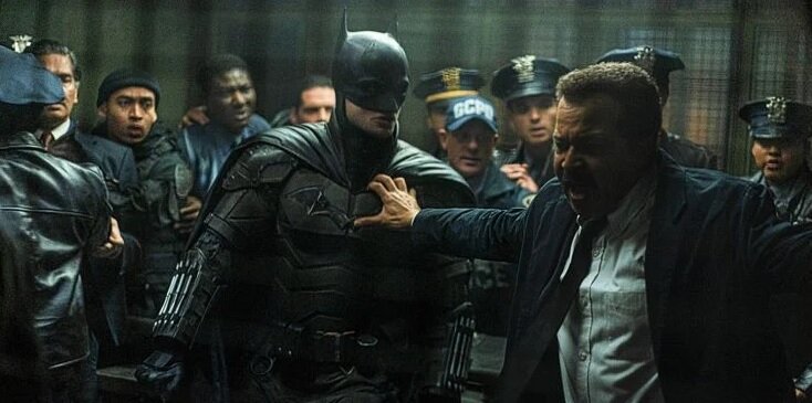 تصاویر | ۱۰ واقعیت هیجانانگیز درباره آخرین فیلم بتمن که نمیدانید | از پوشیدن لباس جرج کلونی تا وحشت رابرت پتینسون از دیدن فیلم