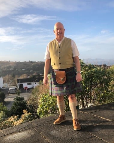 عکس | تغییر سبک لباس پوشیدن در آستانه ۷۰ سالگی | نادیده گرفتن قوانین مد چه احساسی دارد؟